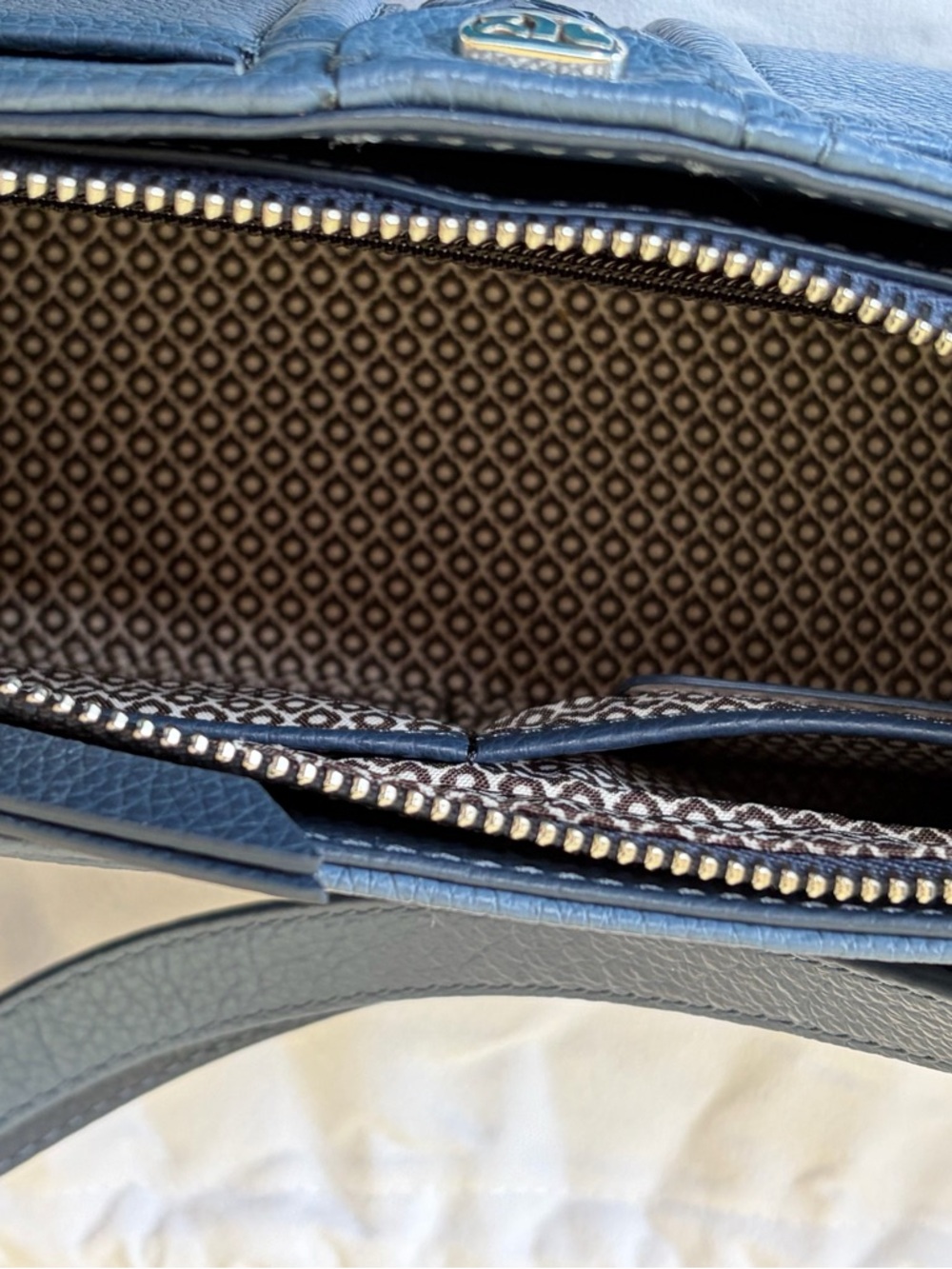 Brighton New Belize Leather Crossbody - Picture 5 of 12